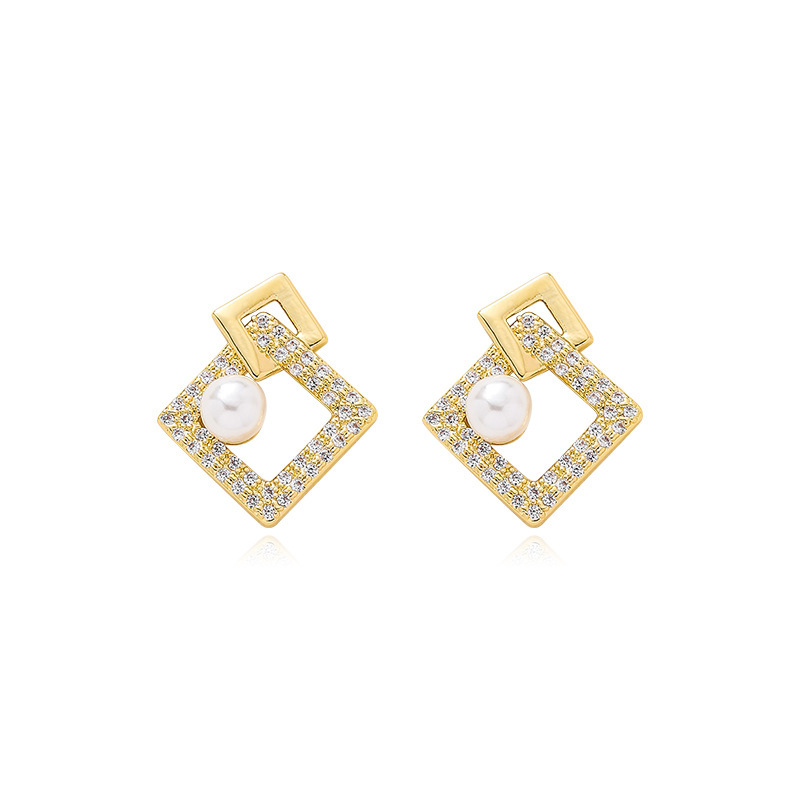 Earrings Autumn and Winter Simple S925 Silver Needle Square Geometric Personalized Earrings Temperament Zircon Women's
Earrings Autumn and Winter Simple S925 Silver Needle Square Geometric Personalized Earrings Temperament Zircon Women's