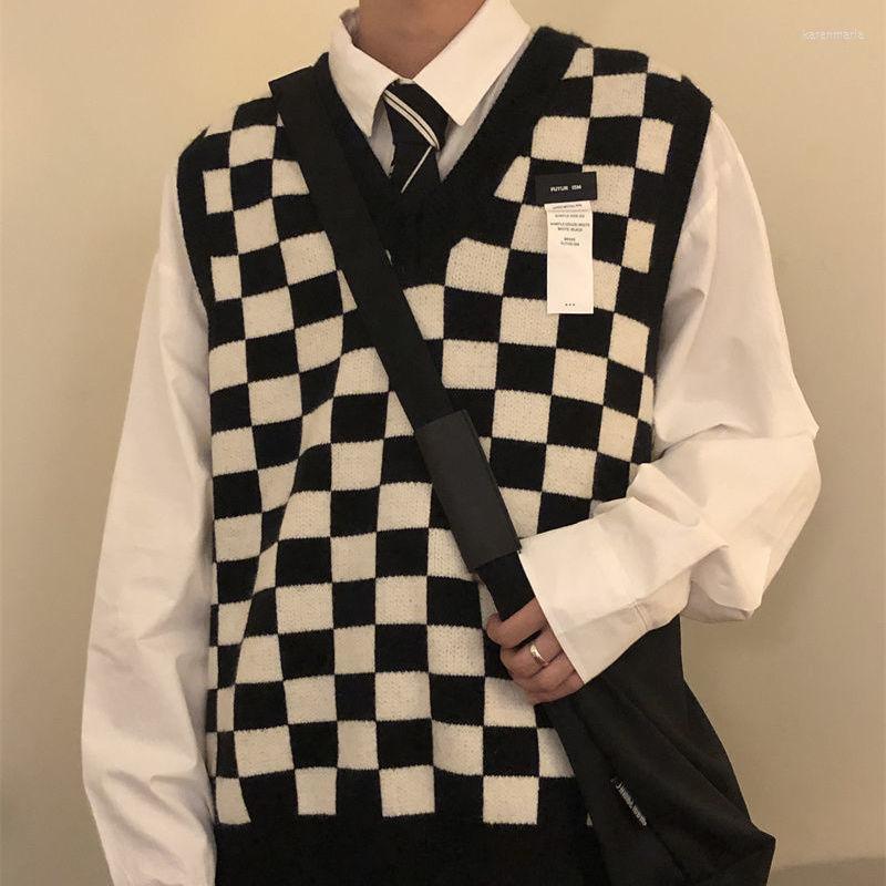 Men' Vests 2022 Autumn Arctic Velvet Checkerboard Pattern Sweater Vest Retro V-neck Sleeveless Knit Woolen Korean Clothes Kare22, Black
Men' Vests 2022 Autumn Arctic Velvet Checkerboard Pattern Sweater Vest Retro V-neck Sleeveless Knit Woolen Korean Clothes Kare22, Black
