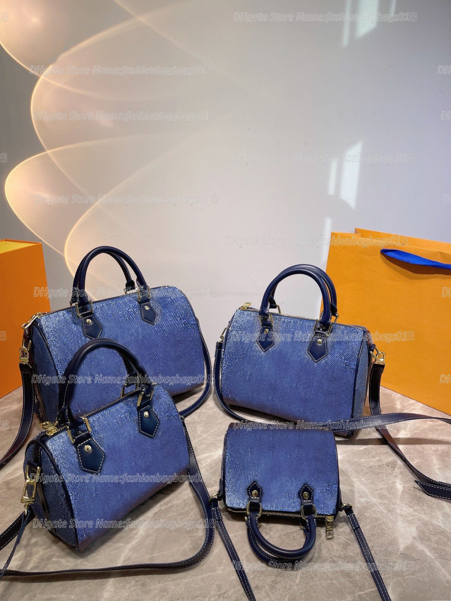 Speedy Bandouliere Nano Mini City Keepal Boston Bag Monograms Jacquard Denim Handbag Designers Large Capacity Shoulder Bag Luxurys CrossBody
Speedy Bandouliere Nano Mini City Keepal Boston Bag Monograms Jacquard Denim Handbag Designers Large Capacity Shoulder Bag Luxurys CrossBody