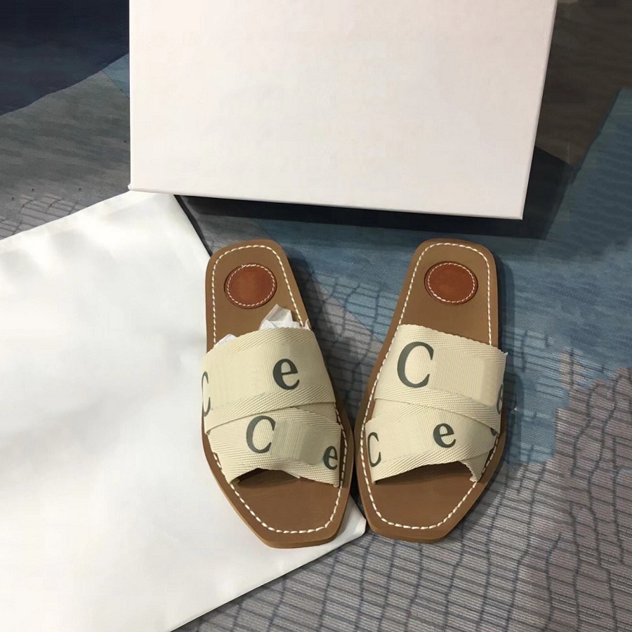 Fashion Designer slipper Women Slippers Luxury Sandals Brand Sandals Real Leather Flip Flop Flats Slide Casual Shoes Sneakers by fen 032, #box
Fashion Designer slipper Women Slippers Luxury Sandals Brand Sandals Real Leather Flip Flop Flats Slide Casual Shoes Sneakers by fen 032, #box