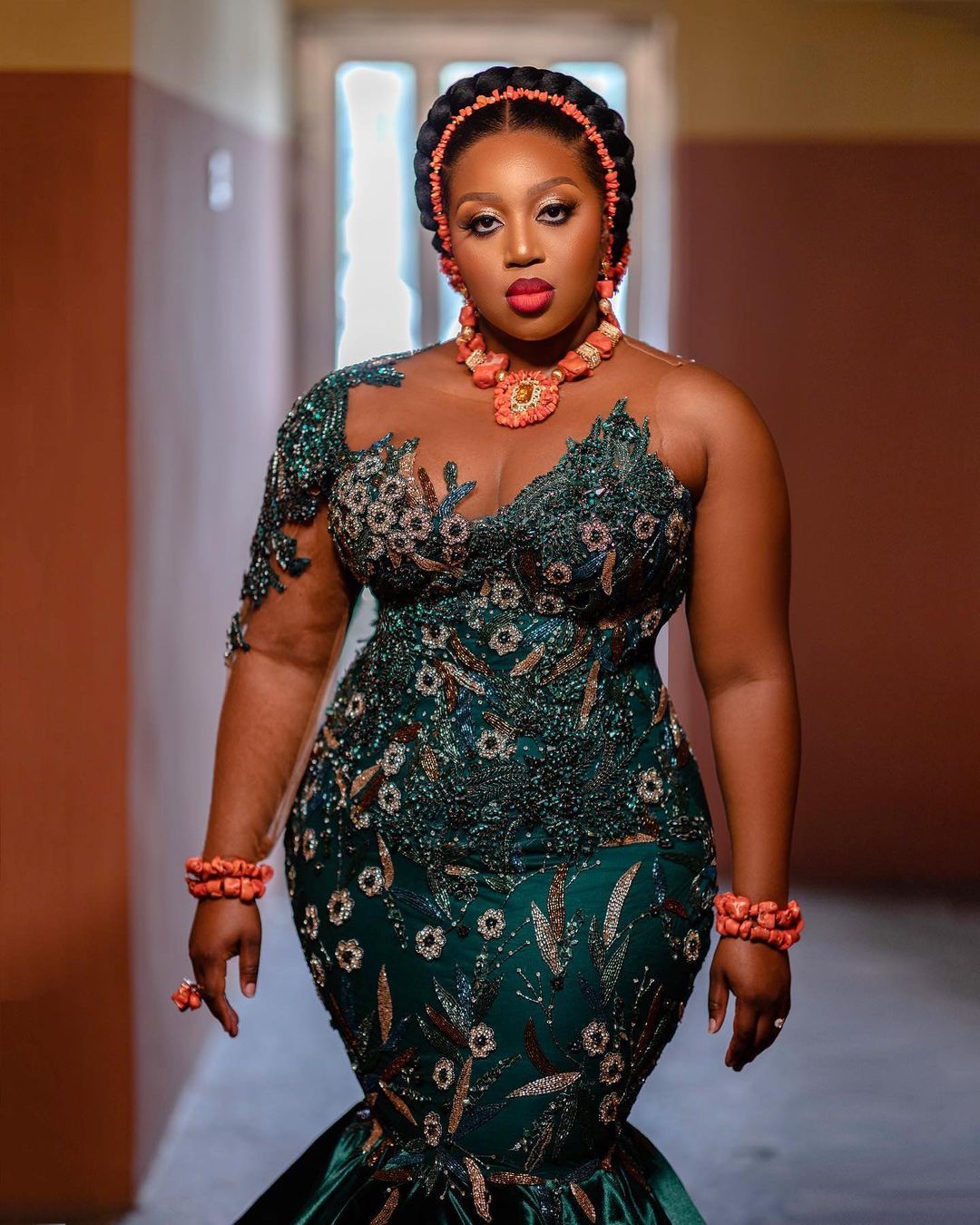 2022 Plus Size Arabic Aso Ebi Dark Green Mermaid Prom Dresses Beaded Crystals Evening Formal Party Second Reception Birthday Engagement Gowns Dress ZJ