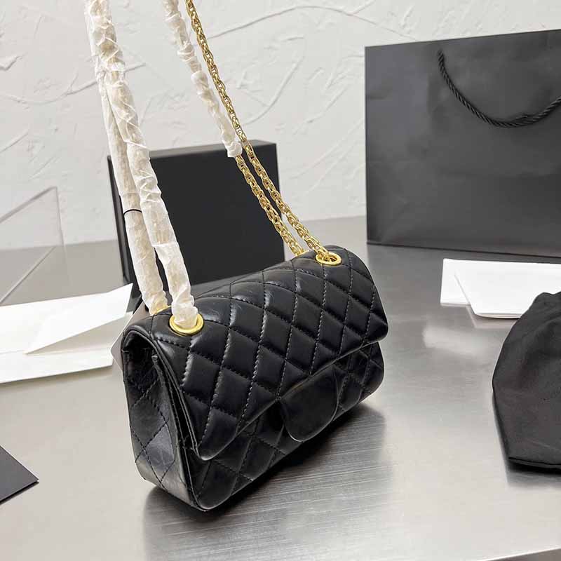 Luxury 255 Crossbody Designer Bags Plain Color Genuine Leather Classic Handbags Timeless Diamond Quilted Shoulder Bag Flap Mini Golden Metal, Box
Luxury 255 Crossbody Designer Bags Plain Color Genuine Leather Classic Handbags Timeless Diamond Quilted Shoulder Bag Flap Mini Golden Metal, Box