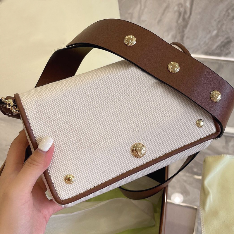 2022 new top quality women's bags fashion classic canvas letter plaid small square bag all-match wide shoulder strap messenger bag 79, White
2022 new top quality women's bags fashion classic canvas letter plaid small square bag all-match wide shoulder strap messenger bag 79, White