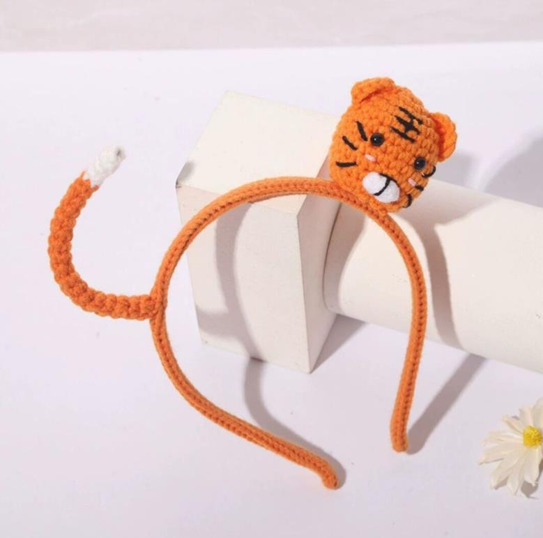 Knit Headband for Women Girl Cartoon Woolen Yarn Head Band Handmade Knitting Unique Hair Hoop Accessories Hairband Mouse Rabbit Fox Ear Frog Ladybug T