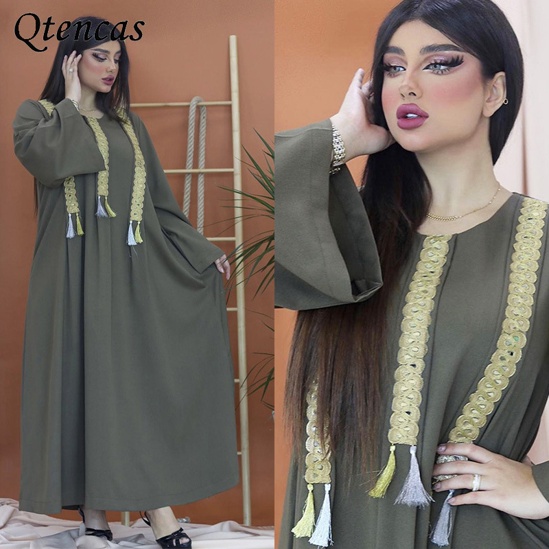 Eid Mubarak Abaya Dubai Abayas for Women Turkish Dresses Loose Summer African Muslim Hijab Dress Islam Clothes De Moda Musulmana
Eid Mubarak Abaya Dubai Abayas for Women Turkish Dresses Loose Summer African Muslim Hijab Dress Islam Clothes De Moda Musulmana