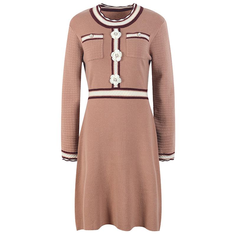 Casual Dresses Temperament Autumn Hit Color Three-Dimensional Flower Long-Sleeved Round Neck Striped Knitted Dress Ladies Elegant Commuter, Black;gray
Casual Dresses Temperament Autumn Hit Color Three-Dimensional Flower Long-Sleeved Round Neck Striped Knitted Dress Ladies Elegant Commuter, Black;gray