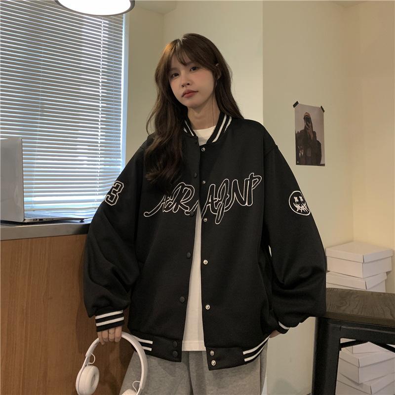 Women's Jackets 2022 Autumn Coat Female Korean Version Loose Student Letter Embroidery Single-Breasted Baseball Uniform Jacket Streetwear, White
Women's Jackets 2022 Autumn Coat Female Korean Version Loose Student Letter Embroidery Single-Breasted Baseball Uniform Jacket Streetwear, White