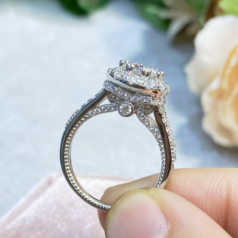 Wedding Rings Luomansi Woman Ring Silver 1 2 Carat D VVS Moissanite with GRA Certificate Super Flash S925 Jewelry Wedding Party Gift 230206