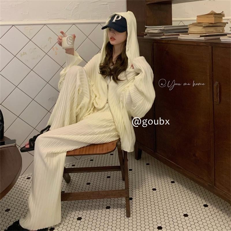 Women's Two Piece Pants Cloud Texture Hooded Loose Long Sleeves Shirt For Women 2022 Summer French Retro Sweet Thin Top, Milk trousers
Women's Two Piece Pants Cloud Texture Hooded Loose Long Sleeves Shirt For Women 2022 Summer French Retro Sweet Thin Top, Milk trousers