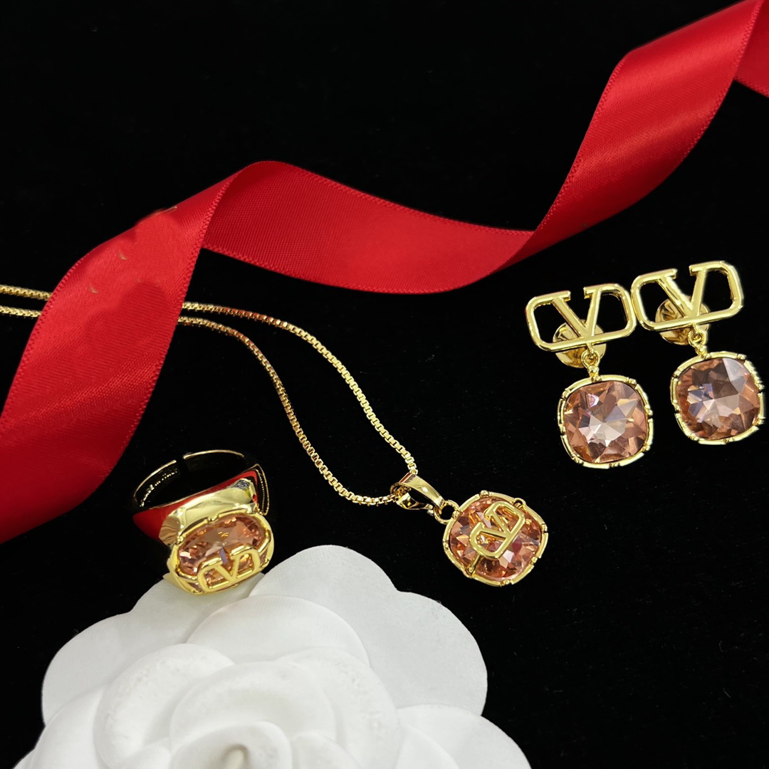 

2022 Women's Necklace Bracelet Earring Rings brooch Sets V alphabet pattern Brass 18K gold plated ladies Crystal diamonds Designer Jewelry Shiny Non-Fading VAL 009