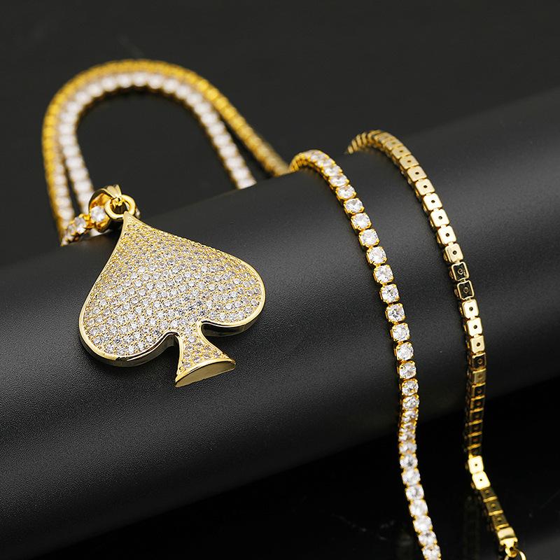 Chains Luxury Micro Paved CZ Stone Lucky Poker Pendants Gold Heart Necklaces Men Hip Hop Bling Out Rapper Jewelry Party Gift
Chains Luxury Micro Paved CZ Stone Lucky Poker Pendants Gold Heart Necklaces Men Hip Hop Bling Out Rapper Jewelry Party Gift