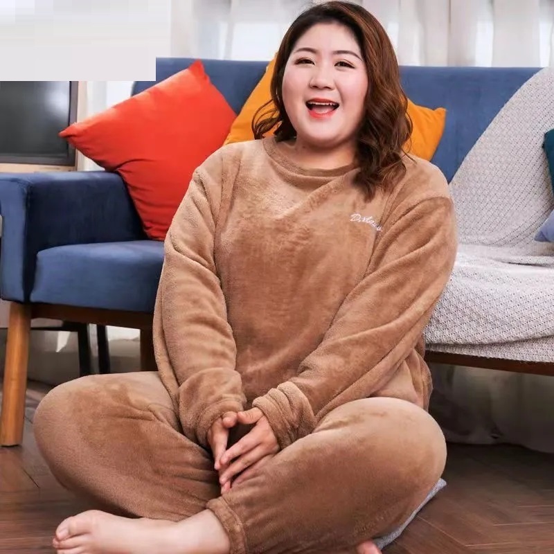 Size 10XL 140kg Winter Warm Coral Fleece Pajamas Sets Long Sleeve Top and Pants Sleepwear Suit Home Women Female 220329