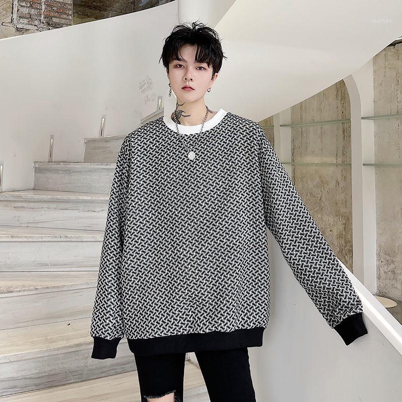 Men's Sweaters 2022 Fall Sweater Round Neck Long Sleeve Black Loose Personality Trend French Short Plaid Top Clothing
Men's Sweaters 2022 Fall Sweater Round Neck Long Sleeve Black Loose Personality Trend French Short Plaid Top Clothing