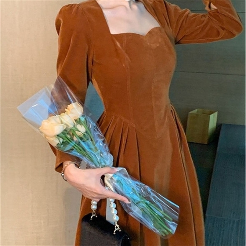 France Vintage Dress Women Autumn Winter Solid Retro Elegant Evening Party Midi Dress Long Slevee Korean Style Dress Fairy 220406, Borwn
France Vintage Dress Women Autumn Winter Solid Retro Elegant Evening Party Midi Dress Long Slevee Korean Style Dress Fairy 220406, Borwn