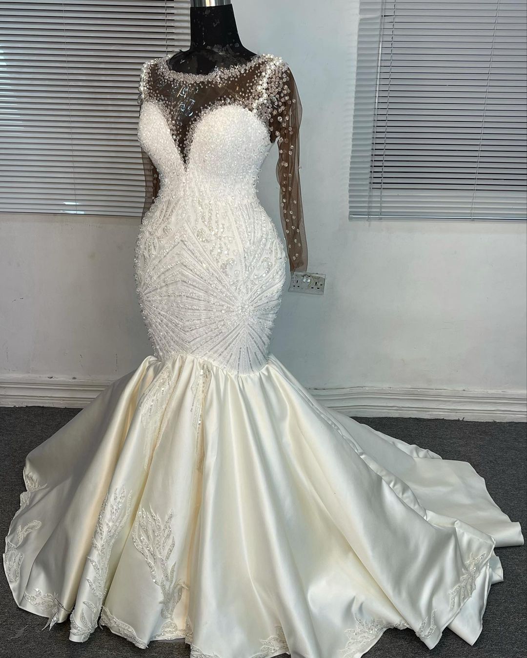 2022 Plus Size Arabic Aso Ebi Luxurious Mermaid Sexy Wedding Dress Sheer Neck Beaded Pearls Bridal Gowns Dresses ZJ602