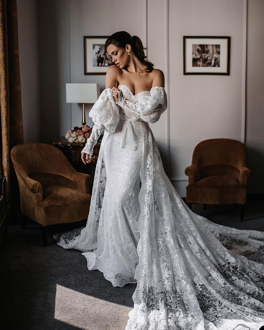 Sexy Mermaid Wedding Dresses Long Sleeve Appliques Sequins Beads Strapless With Detachable Train Lace Illusion Custom Made Bridal Dresses Robe De Mari