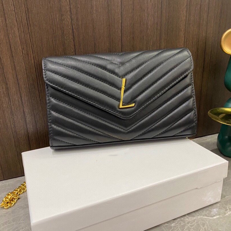 Designer Evening Bags Letter YSLity Shoulder Leather Envelope Women Handbag High Quality hnr
Designer Evening Bags Letter YSLity Shoulder Leather Envelope Women Handbag High Quality hnr