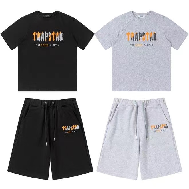 Men's Tracksuits t shirt designer shorts tracksuit luxury high quality summer pants Jogger suits printing brand fashion cotton sportswear male womens clothing
Men's Tracksuits t shirt designer shorts tracksuit luxury high quality summer pants Jogger suits printing brand fashion cotton sportswear male womens clothing