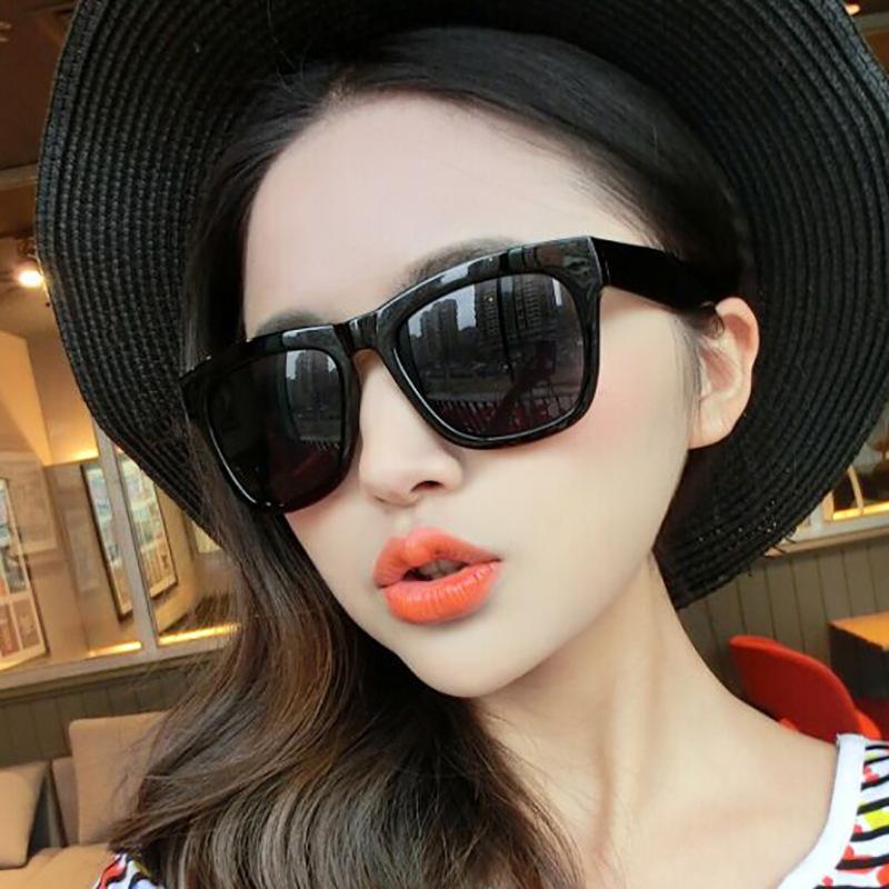 Sunglasses Fashion Versatile Square Women's Sun Glasses Brand Designer Vintage Black Big Frame Men Driving Shade UV400Sunglasses
Sunglasses Fashion Versatile Square Women's Sun Glasses Brand Designer Vintage Black Big Frame Men Driving Shade UV400Sunglasses