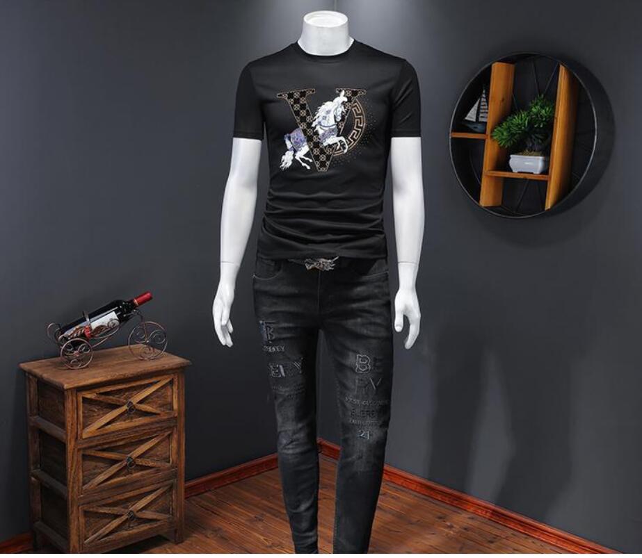 Men's Short Sleeve T-Shirt 2022 Summer New Daily Youth Cartoon Anime Round Neck Slim Fit Black Spot T-Shirt