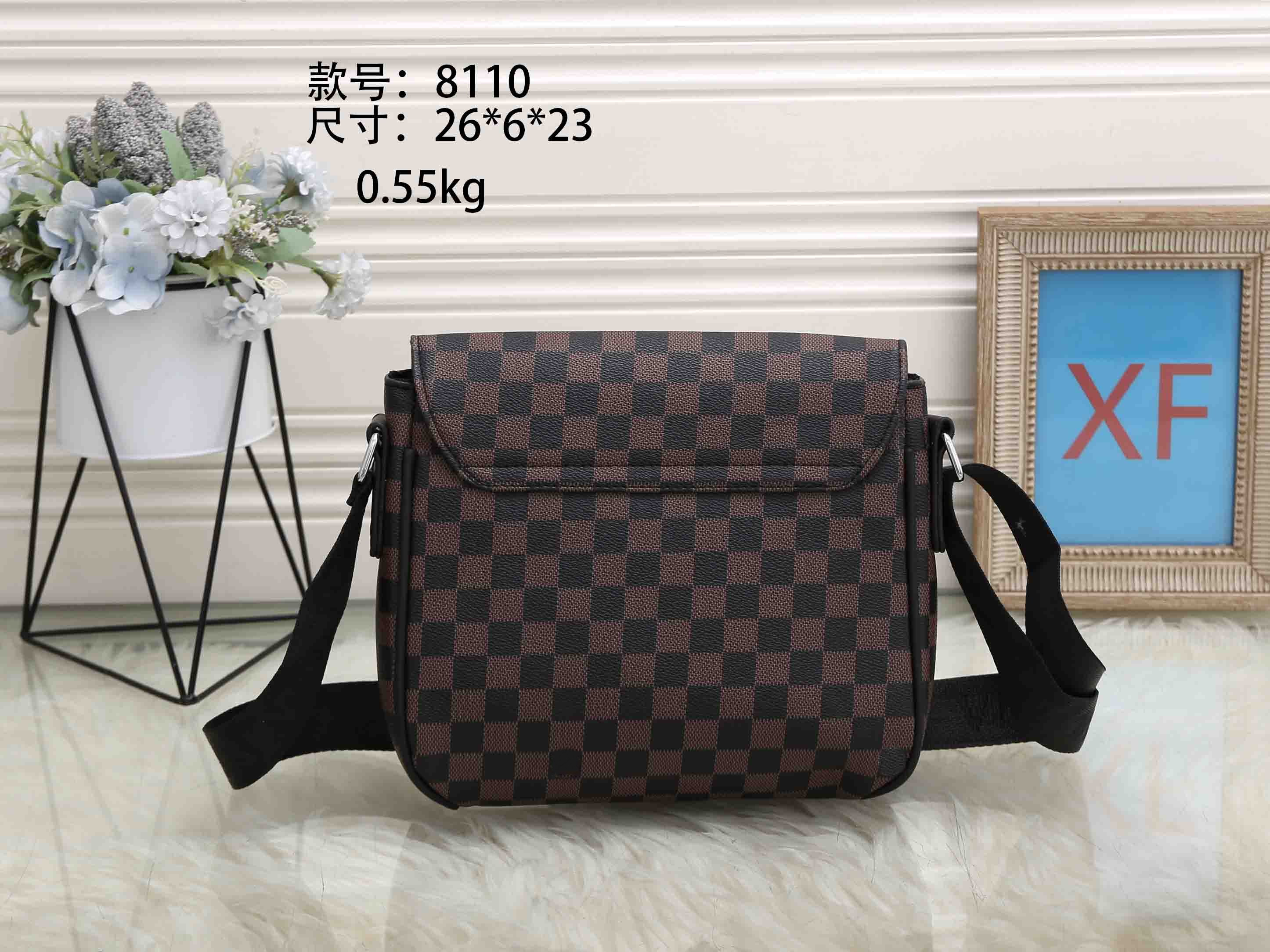 Luxury Messenger Bags Women Evening Crossbody handbags Fashion Leather Man Shoulder Purse Wallet Clutch Shoulder Bag anly654, Withlogo
Luxury Messenger Bags Women Evening Crossbody handbags Fashion Leather Man Shoulder Purse Wallet Clutch Shoulder Bag anly654, Withlogo