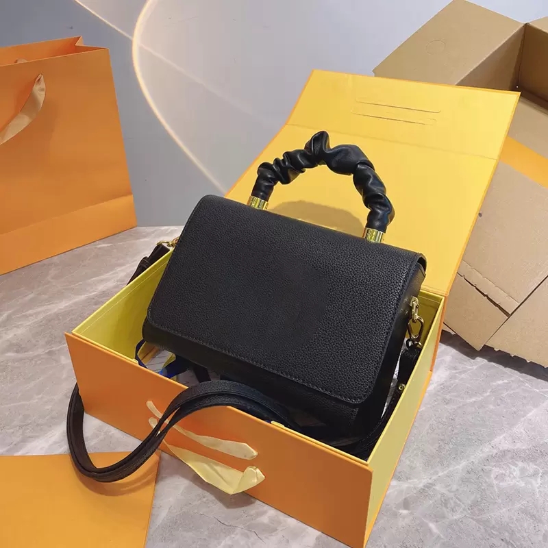 High-end Designer totes Wallet Handbags Shoulder Bags Cross body Luxury Bag Women's genuine leather Classic Chain Various styles Different colors With original box
High-end Designer totes Wallet Handbags Shoulder Bags Cross body Luxury Bag Women's genuine leather Classic Chain Various styles Different colors With original box