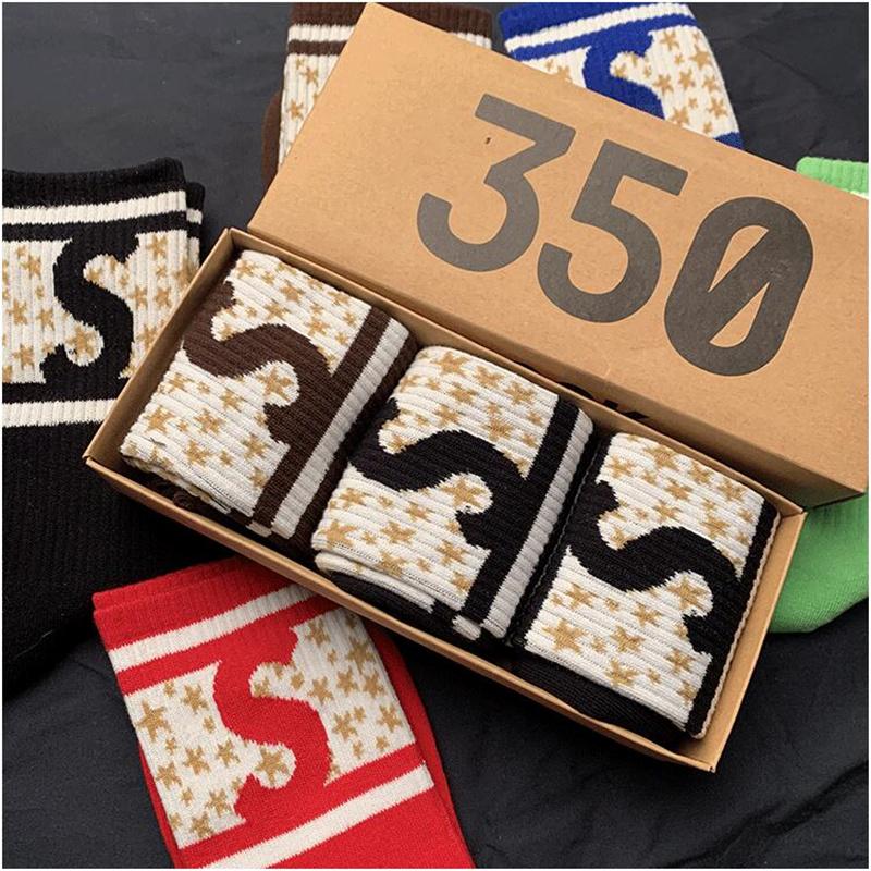 Men's Socks 3 Pairs/Box Fashion Star Print Male Tide Street Europe Hip Hop Match Tidal Trend Youth Men And Women, Black
Men's Socks 3 Pairs/Box Fashion Star Print Male Tide Street Europe Hip Hop Match Tidal Trend Youth Men And Women, Black