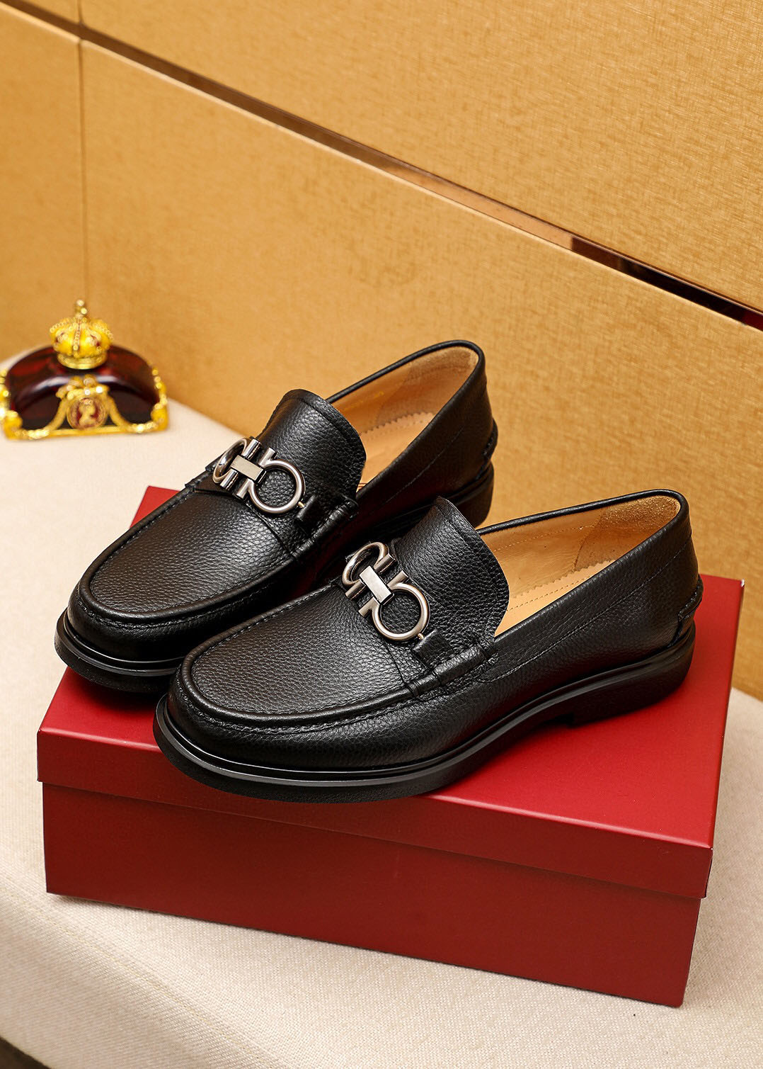 Luxury Brand Formal Mens Oxfords Dress Casual Shoes Genuine Leather Office Walk Footwear High-end Size 38-45, With brand logo
Luxury Brand Formal Mens Oxfords Dress Casual Shoes Genuine Leather Office Walk Footwear High-end Size 38-45, With brand logo