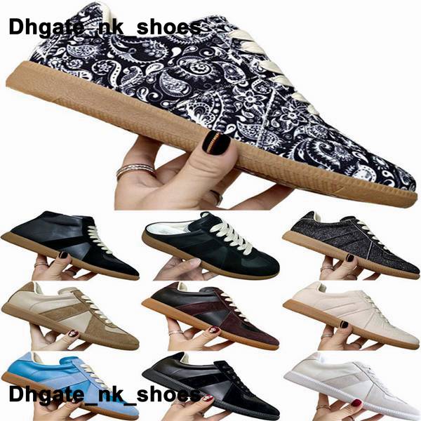 Shoes Maisons Margiela Replicaing MM6 Casual Trainers Mens Women Sneakers Maison Runnings Cut-out Platform Black Luxury Scarpe designer Size 5 11 White Fashion
Shoes Maisons Margiela Replicaing MM6 Casual Trainers Mens Women Sneakers Maison Runnings Cut-out Platform Black Luxury Scarpe designer Size 5 11 White Fashion