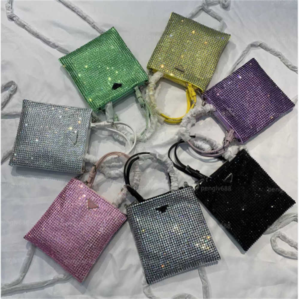 Luxurys Designers Bags Prad Handbag Zhouzhoubao123 Crossbody Lady Handbag Bag CE1M
Luxurys Designers Bags Prad Handbag Zhouzhoubao123 Crossbody Lady Handbag Bag CE1M