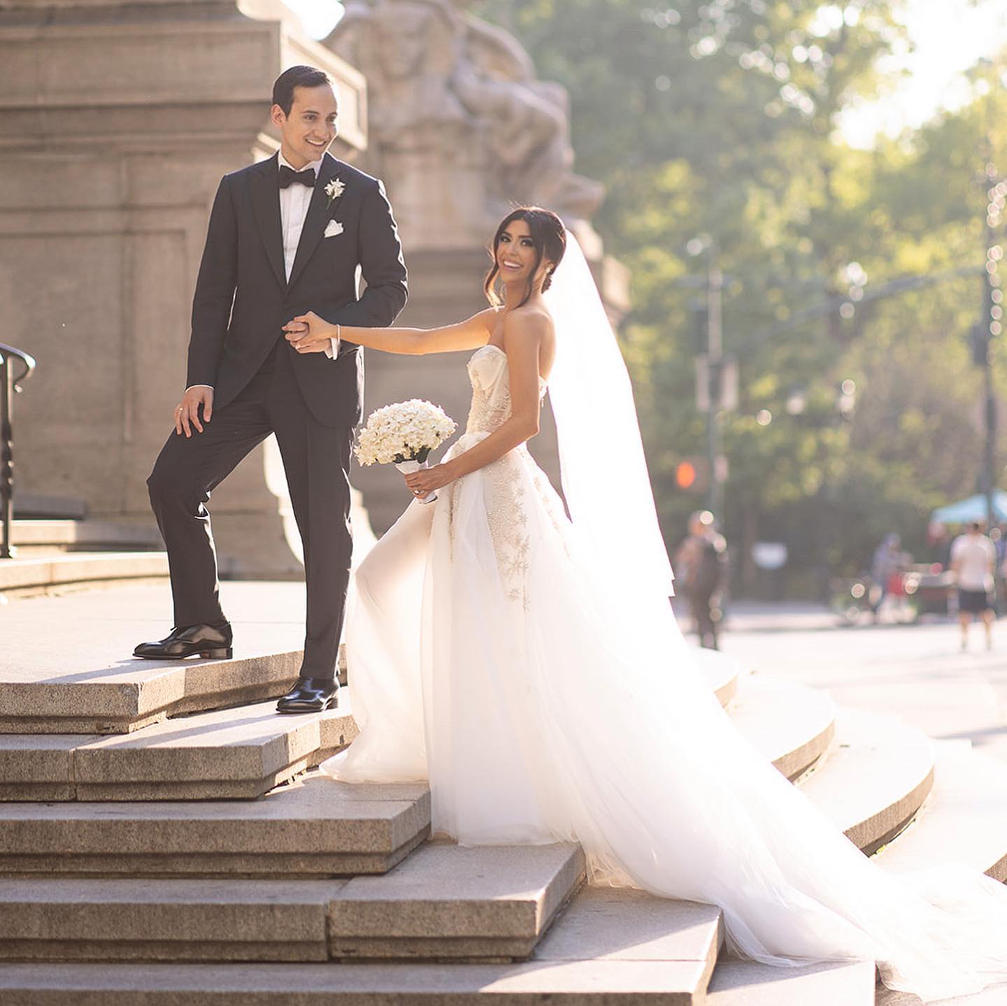 Beaded Wedding Dresses Sweetheart Neckline Bridal Gowns Appliqued Tulle Vestido De Novia