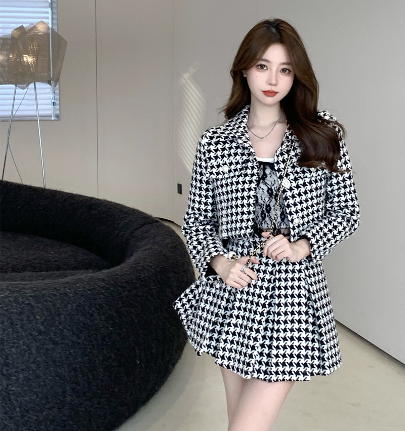 Two Piece Dress Temperament Matching Sets Retro O Tweed Plaid Jacket Short Long Sleeve Cardigan Slim Top Mini Houndstooth Pleated Skirt Chic 220906