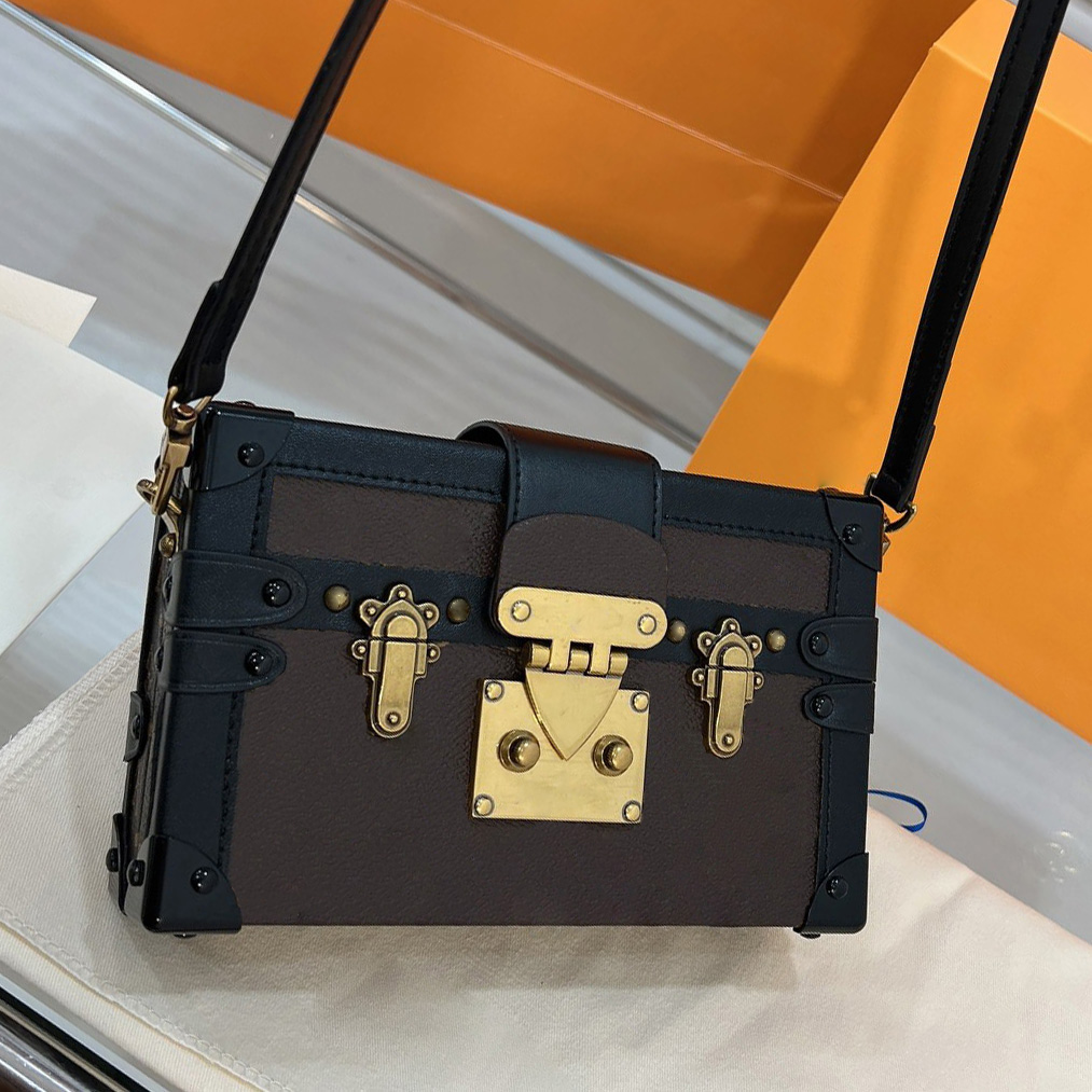 Shoulder Bag Handbags Satchel Flap Crossbody 2022 Luxurys Designers flower Letter Square Camera Frame Women Clutch Lock Handbag Purses Wallets Backpack Hand Bags, Customize
Shoulder Bag Handbags Satchel Flap Crossbody 2022 Luxurys Designers flower Letter Square Camera Frame Women Clutch Lock Handbag Purses Wallets Backpack Hand Bags, Customize