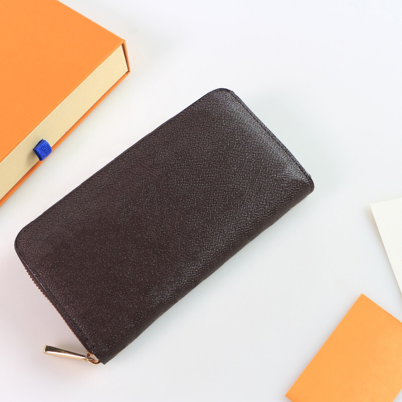 high qualityLuxury women's and men's Zippy zipper long wallet With a compact interior and simple design delivery, Black grey plaid
high qualityLuxury women's and men's Zippy zipper long wallet With a compact interior and simple design delivery, Black grey plaid