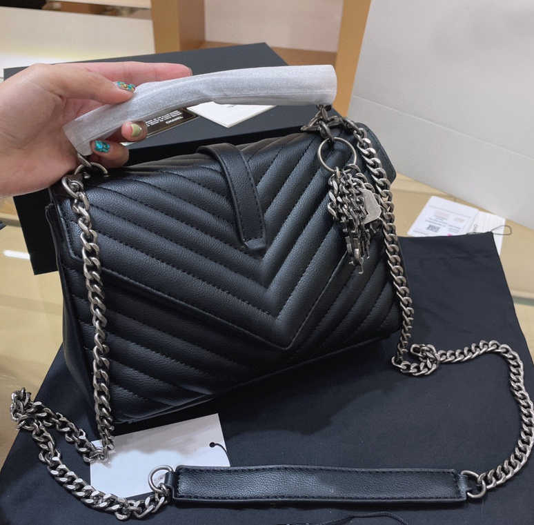Messenger bag shoulder bags wallet Luxurys designers Lady high Quality Women handbag Fashion handbags mother classic Artwork clutch purse ch, No bags
Messenger bag shoulder bags wallet Luxurys designers Lady high Quality Women handbag Fashion handbags mother classic Artwork clutch purse ch, No bags