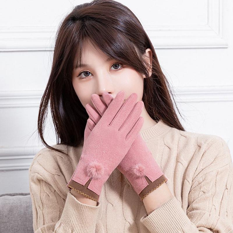 Five Fingers Gloves Warm Soft Fur Ball Simple Women Elastic Suede Leather Mittens Female Full Finger Touch Screen
Five Fingers Gloves Warm Soft Fur Ball Simple Women Elastic Suede Leather Mittens Female Full Finger Touch Screen