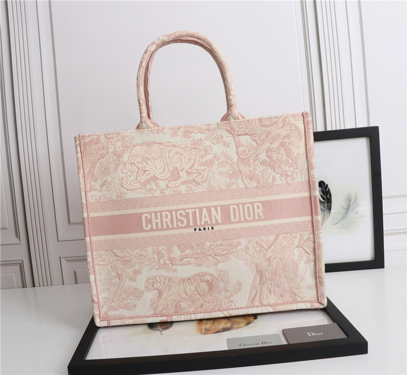 --5A-- High quality woman bag book tote embroidered patterns Tiger handbag designer
--5A-- High quality woman bag book tote embroidered patterns Tiger handbag designer