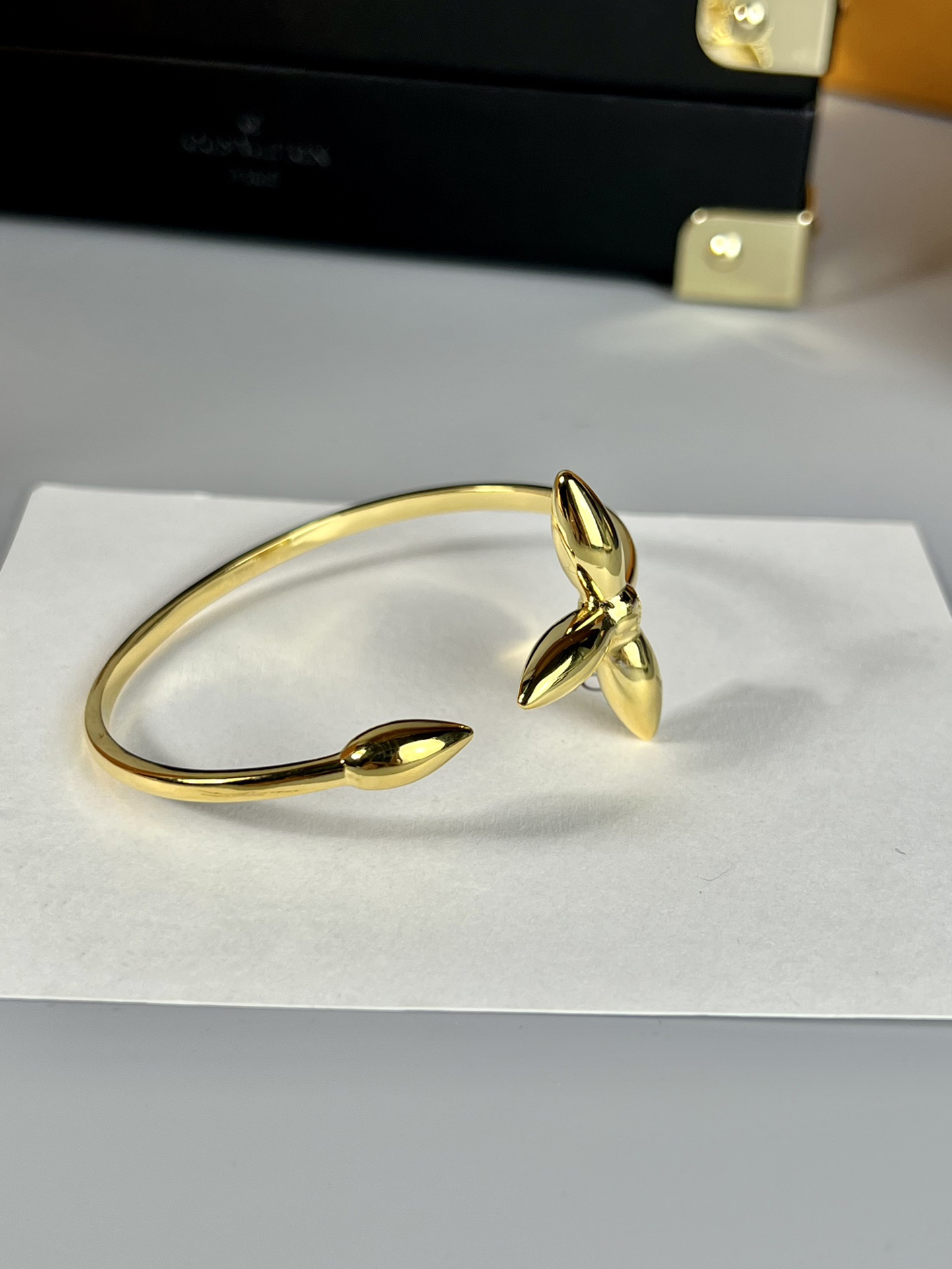 Cuff Designer Bracelet Hard Open Structure L Bracelets Adjustable Simple Party Gold Silver Optional Wedding Gift 2022
