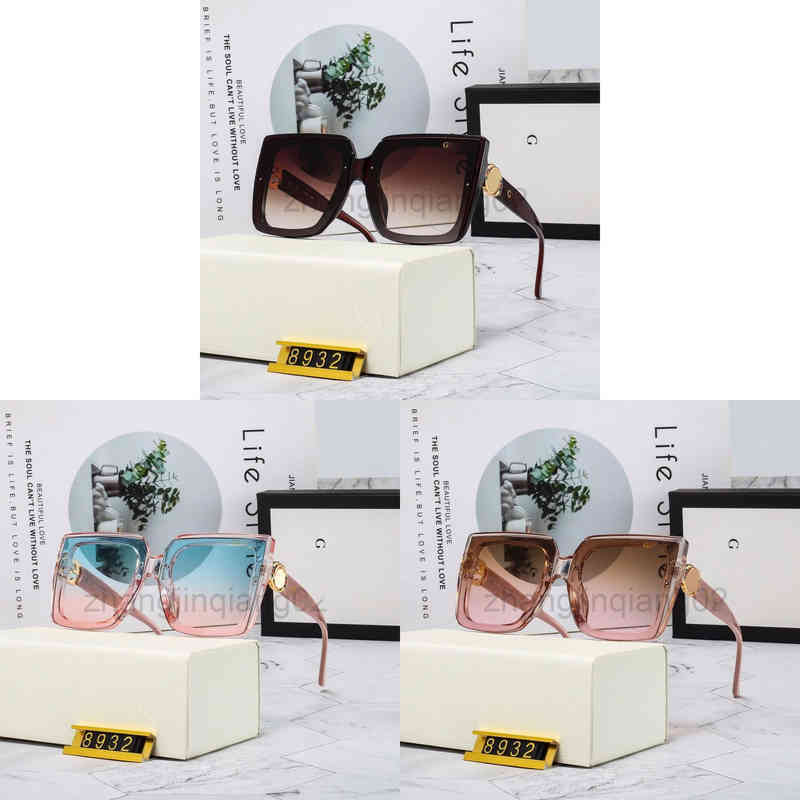 Gg Designer Cycle Luxurious gg Sunglasses Woman Mens European American Fashion Large Frame Womens Street Shooting cc Sunglasses Trend Cc Glasses Counter Packaging
Gg Designer Cycle Luxurious gg Sunglasses Woman Mens European American Fashion Large Frame Womens Street Shooting cc Sunglasses Trend Cc Glasses Counter Packaging