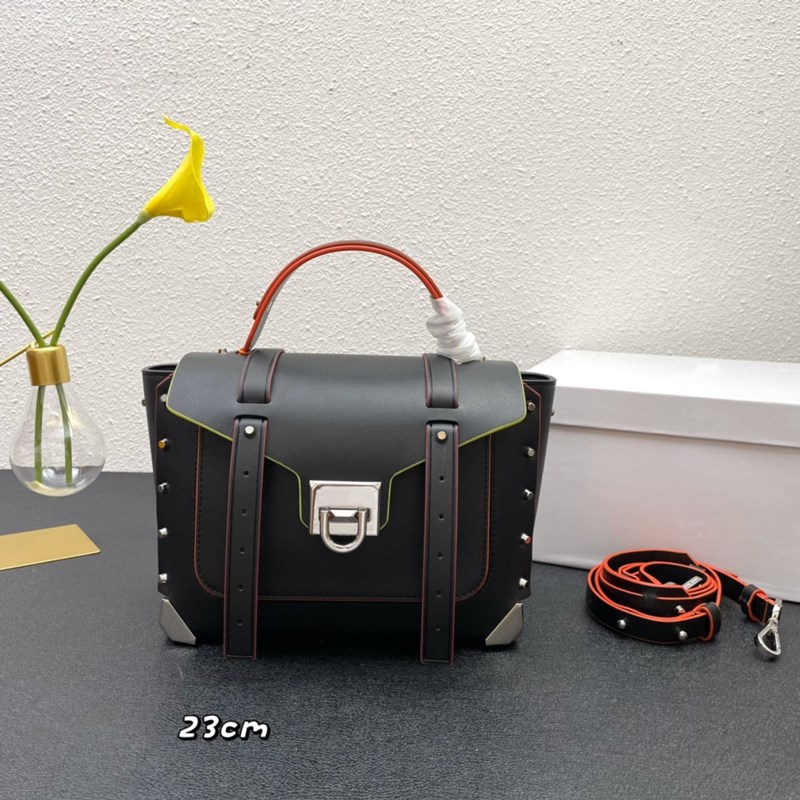 Colorblock Leather Shoulder Bag: High Capacity Commuter Style with Metal Square Buckle - Women's Special Purse, Black
Colorblock Leather Shoulder Bag: High Capacity Commuter Style with Metal Square Buckle - Women's Special Purse, Black