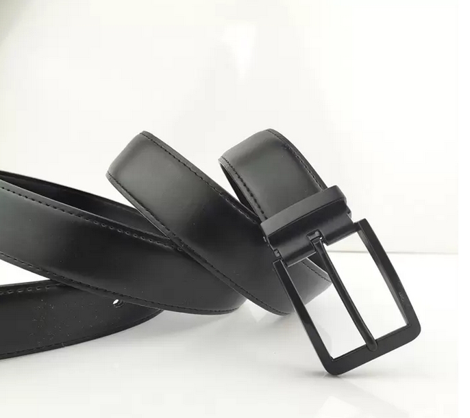Fashion Classic Men luxury Designers Belts Womens Mens Casual Letter Smooth Buckle Belt Width 3.8cm With box
Fashion Classic Men luxury Designers Belts Womens Mens Casual Letter Smooth Buckle Belt Width 3.8cm With box