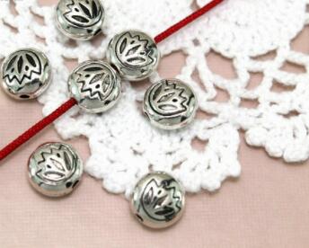 8mm Tibetan Silver lotus beads Antique Loose Bead Spacer for DIY Jewelry Making bracelet s54yw
8mm Tibetan Silver lotus beads Antique Loose Bead Spacer for DIY Jewelry Making bracelet s54yw