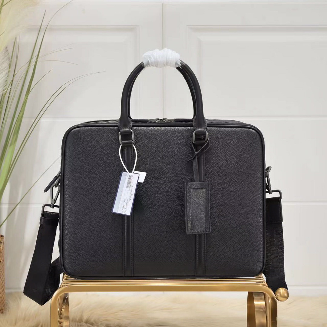 Men Briefcase Black Leather shoulder Handbag Business Laptop Bag Messenger top handle Tote Luggage Computer case with adjustable removable strap
Men Briefcase Black Leather shoulder Handbag Business Laptop Bag Messenger top handle Tote Luggage Computer case with adjustable removable strap