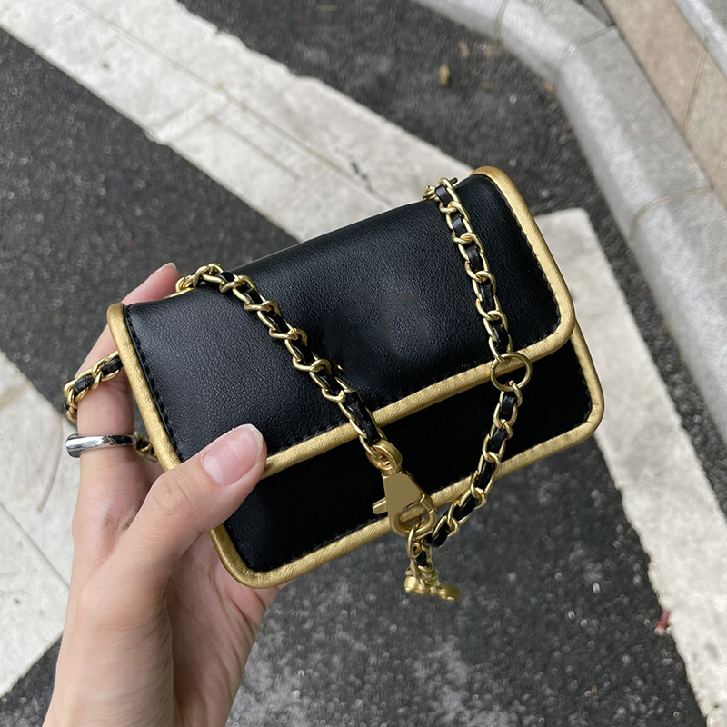 22Ss F/W Womens Fanny Packs Waist Lambskin Bags Classic Mini Flap Vanity Outdoor Sacoche Purse Gold Metal Hardware Matelasse Chain Cosmetic Case Handbags 12CM, Black
22Ss F/W Womens Fanny Packs Waist Lambskin Bags Classic Mini Flap Vanity Outdoor Sacoche Purse Gold Metal Hardware Matelasse Chain Cosmetic Case Handbags 12CM, Black