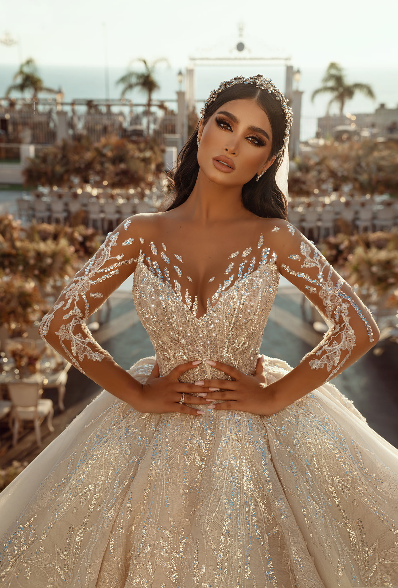 Princess Ball Gown Wedding Dresses Bridal Gowns V Neck Strapless Middle Sleeve Appliques Sequins Floor Length Train Lace Ruffles Plus Size Robe De Mar