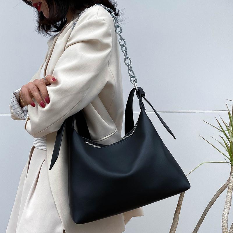 Evening Bags Chain Design Women Shoulder Large Capacity Ladies Handbags Brand Armpit Bag 2022 Big Totes Lady Messenger BagsEvening, White
Evening Bags Chain Design Women Shoulder Large Capacity Ladies Handbags Brand Armpit Bag 2022 Big Totes Lady Messenger BagsEvening, White