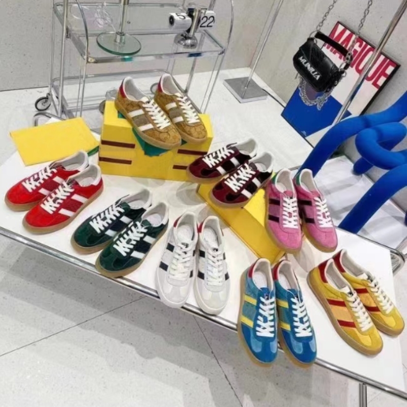 Designer Casual Shoes Mens Women Gazelle Sneakers Velvet Patchwork Retro Trainers Co-branded Ladies Sneaker Chaussures Embroidered Letters Canvas Shoes size 35-46, 14
Designer Casual Shoes Mens Women Gazelle Sneakers Velvet Patchwork Retro Trainers Co-branded Ladies Sneaker Chaussures Embroidered Letters Canvas Shoes size 35-46, 14