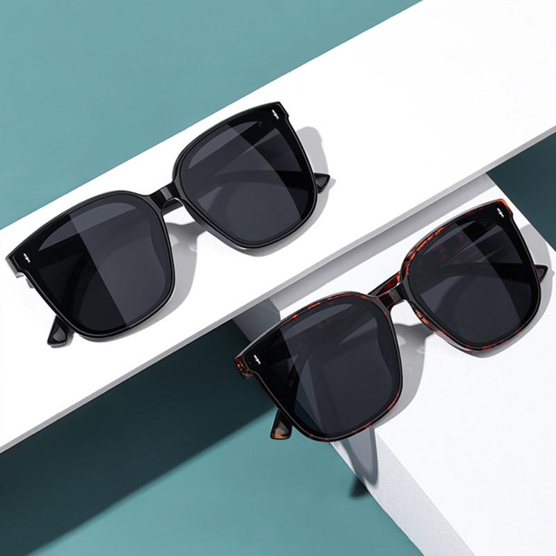 Sunglasses Polarized Lightweight Fashion Big Frame Sun Protection For Men Women Special Beach FS99
Sunglasses Polarized Lightweight Fashion Big Frame Sun Protection For Men Women Special Beach FS99