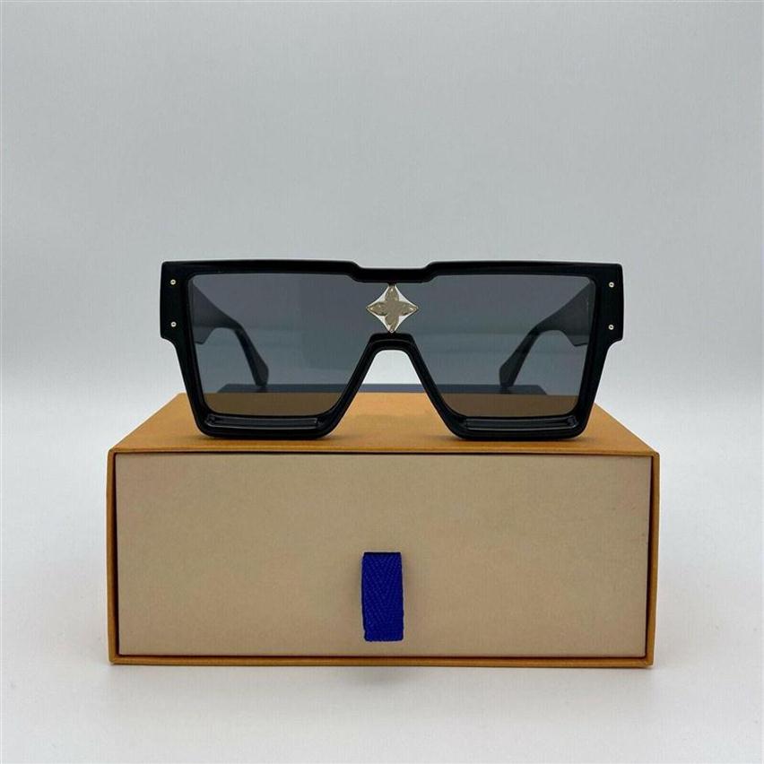 Summer Cyclone Sunglasses For Men and Women style Z1578W Anti-Ultraviolet Retro Plate square Full Frame fashion Eyeglasses Brand N2821 
Summer Cyclone Sunglasses For Men and Women style Z1578W Anti-Ultraviolet Retro Plate square Full Frame fashion Eyeglasses Brand N2821