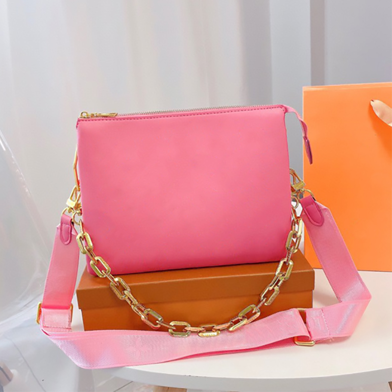 Designer Bags chain handbags girl fashion clutch 26cm couss Womens trend 5A quality Luxury Cross body shoulder bag Wallets, White with black letters
Designer Bags chain handbags girl fashion clutch 26cm couss Womens trend 5A quality Luxury Cross body shoulder bag Wallets, White with black letters